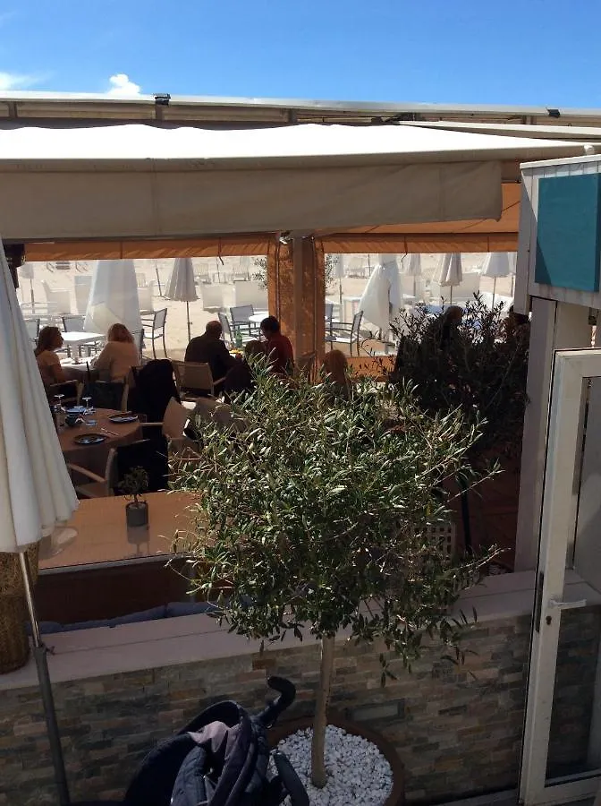 קאן Lecerf Apartment 0*,  צרפת